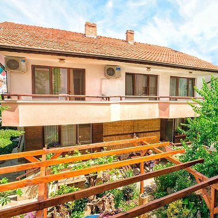 Holiday House Gendar, تشيرنوموريتس المظهر الخارجي الصورة